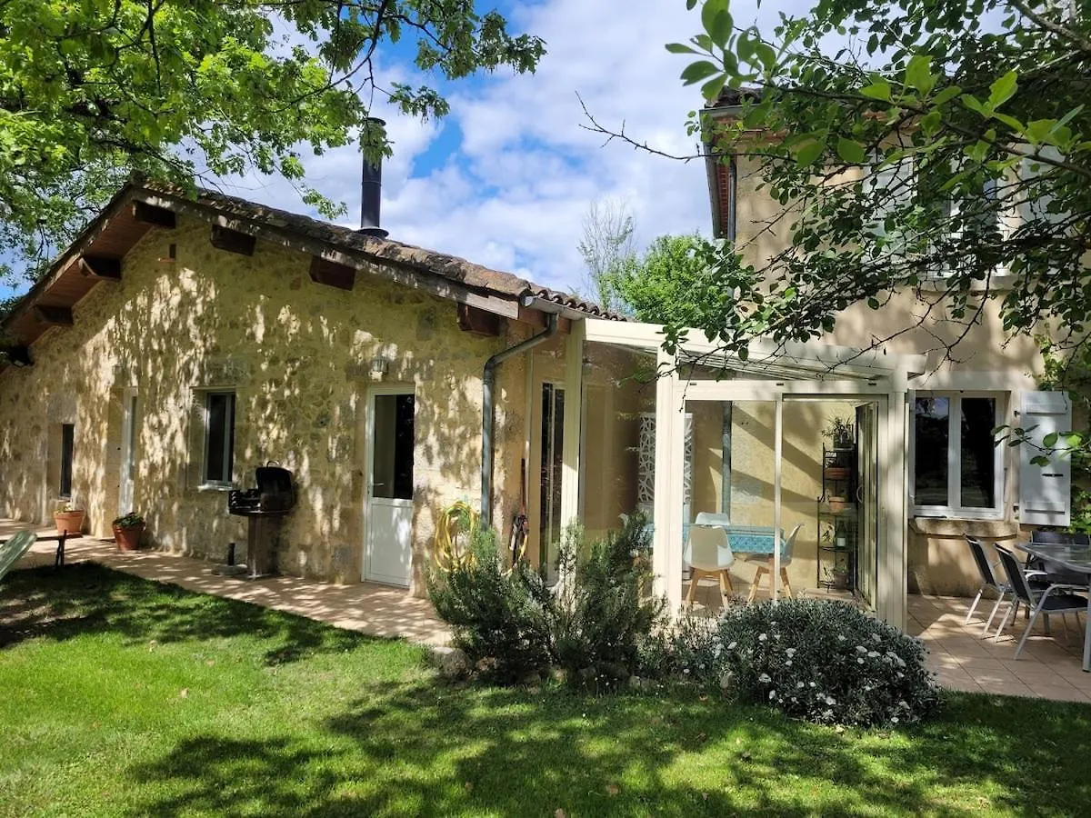 Ferienhaus Charmant Cottage En Pierre Dans Un Parc Arbore Condom Frankreich